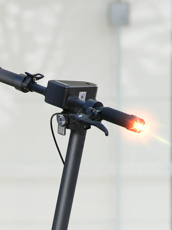 Turn Signal Light for Safer Maneuvering