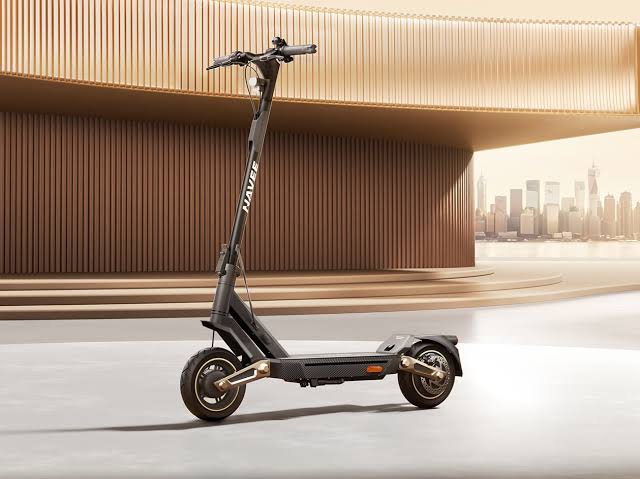 Navee Electric Scooter S-40 Cyber-Punk -Refurbished