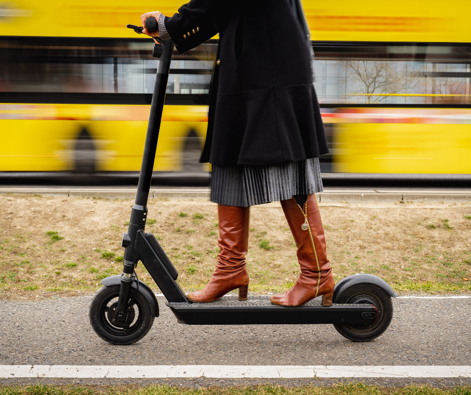 The Pros and Cons of Owning an Electric Scooter (E-Scooter)