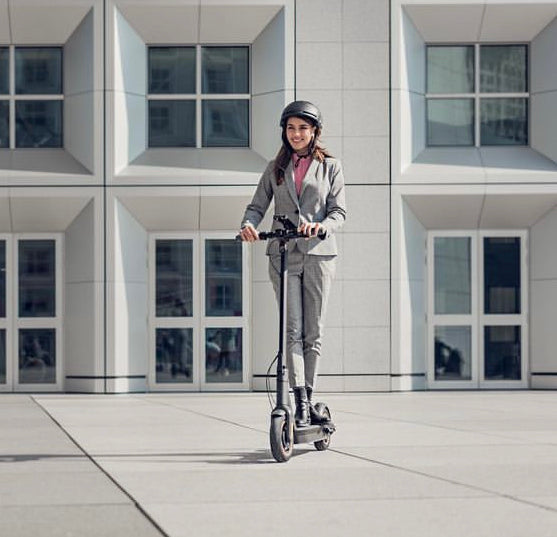 A Guide to Electric Scooter Safety in Toronto