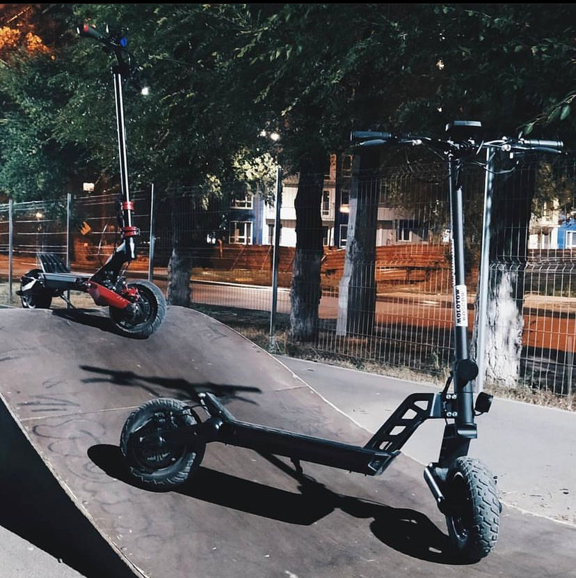 Kugoo G2 Pro: The Perfect Scooter for Toronto's Rush Hour Traffic