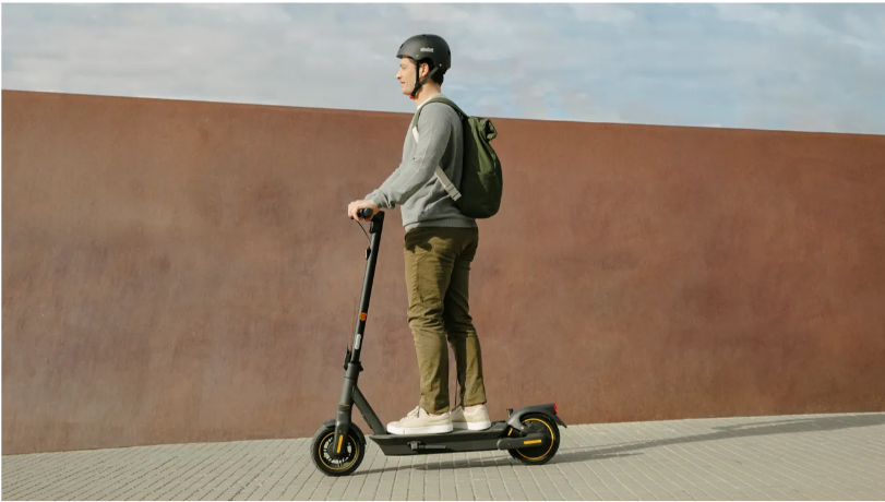 Reviewing the Ninebot Max G2 by Segway