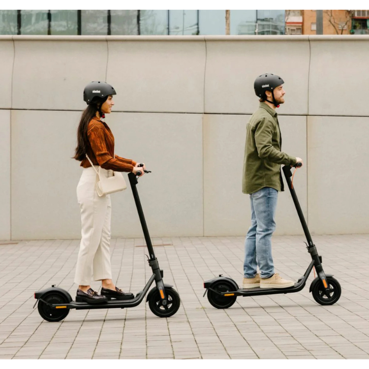 Ninebot F2 Pro Kick-Scooter by Segway