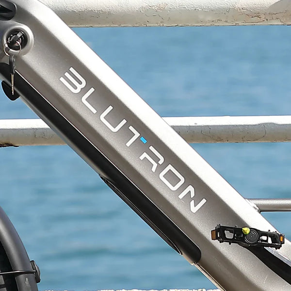 Removable Long‑Range Battery