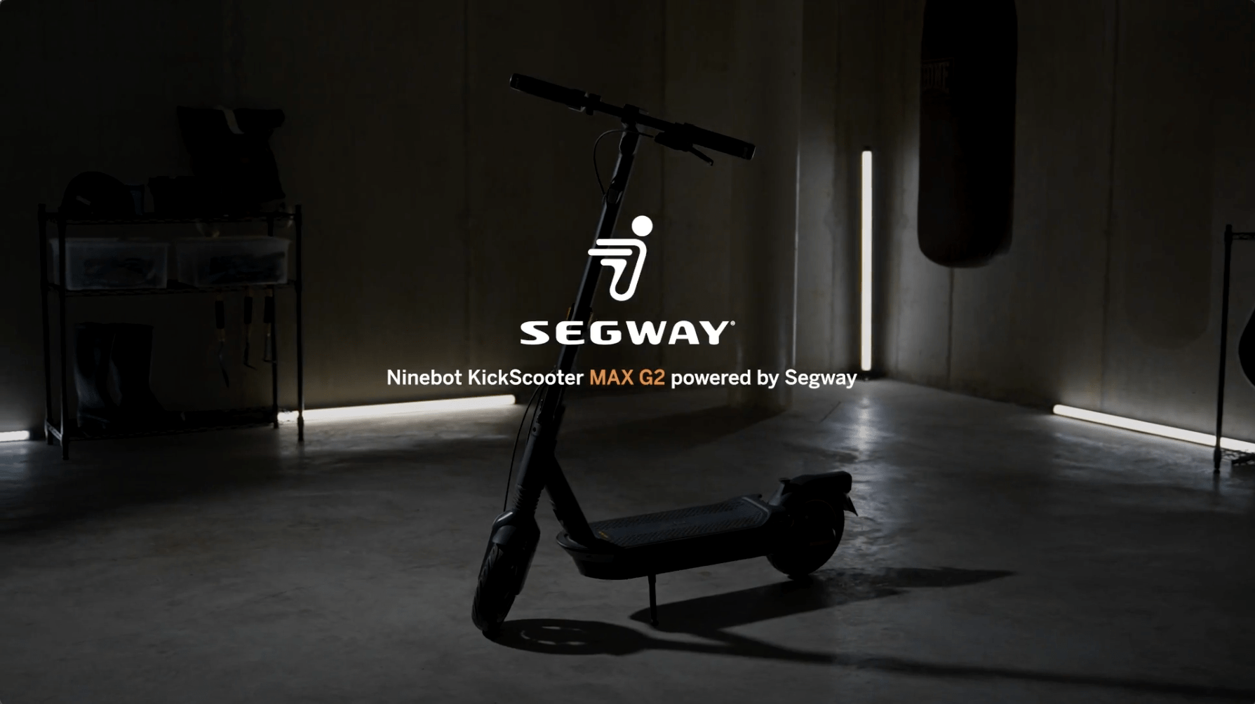 Load video: Segway Ninebot Max G2