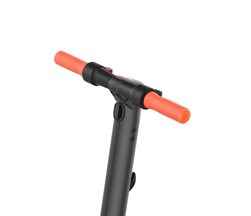 Ninebot ES1L Kick-Scooter by Segway Speed 20km/hr Speed / 20km Range / 11.3kg / 250W